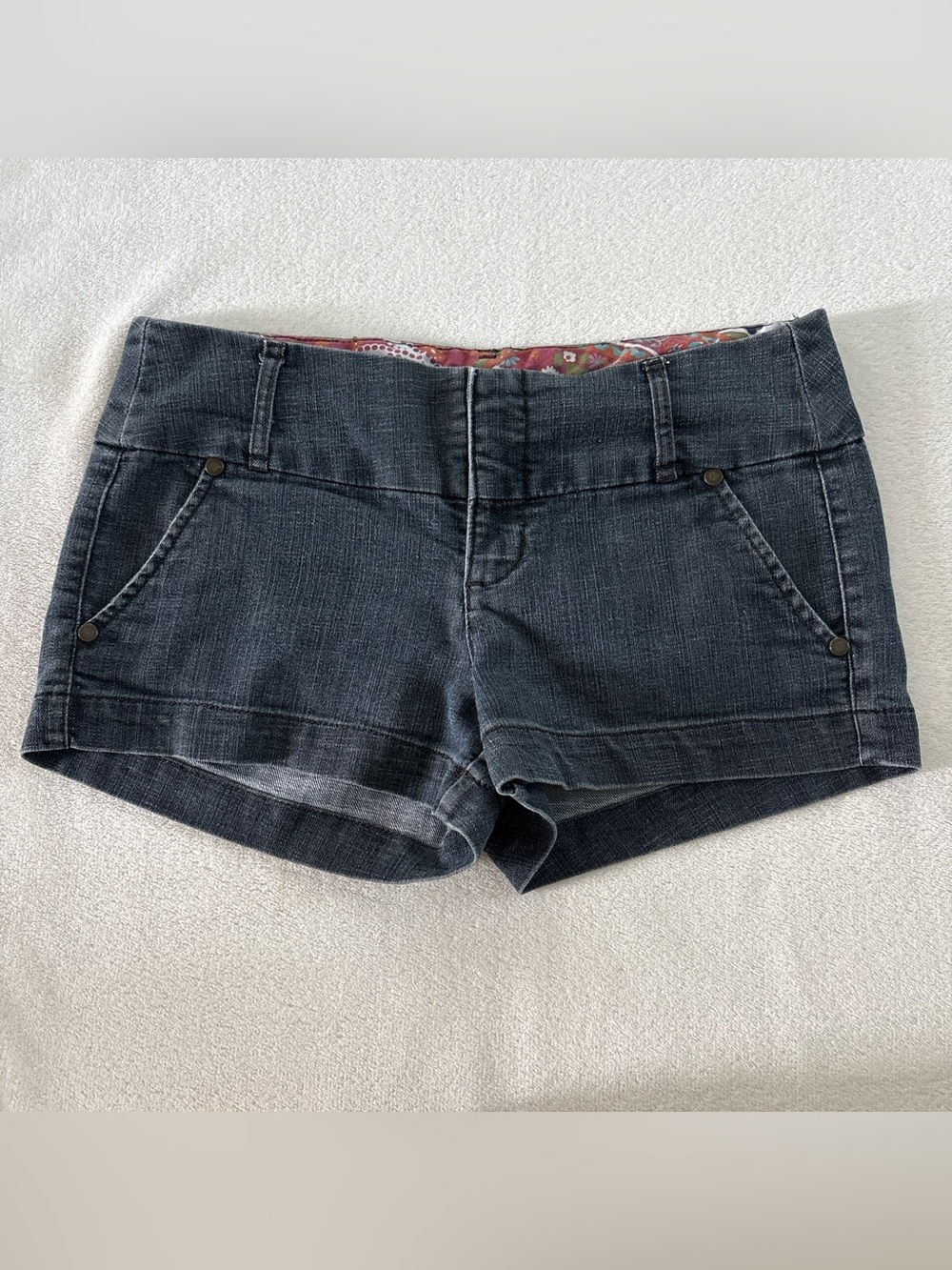 Y2K Vintage Boom Boom Jean Shorts Cargo Denim Low Rise Mini Size 7